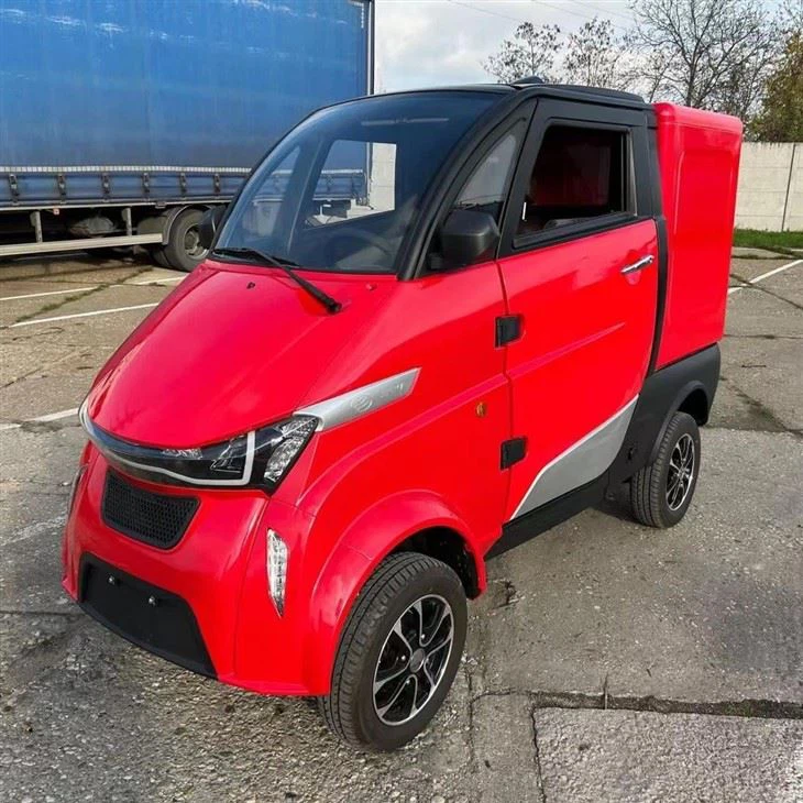 Runhorse Electric Logistics Vehicle Mini Van Runhorse Electric Logistics Vehicle Mini Van