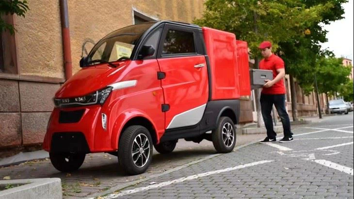 Runhorse Electric Logistics Vehicle Mini Van Runhorse Electric Logistics Vehicle Mini Van